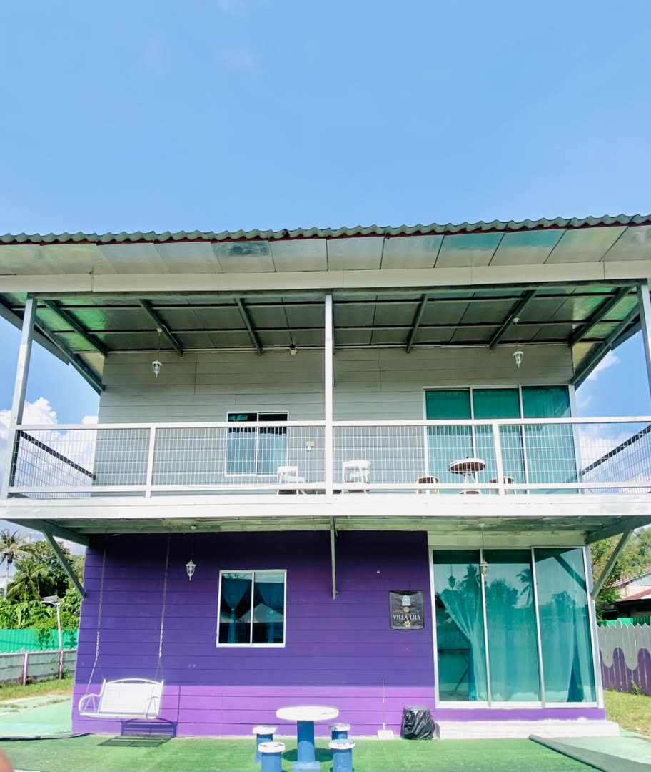 Villa Lily